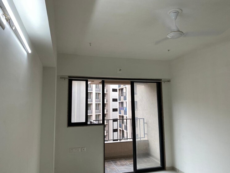 Room, shilp-ananta 2 Bedroom 1085 Sq.Ft. Apartment In Shela Ahmedabad 9150497