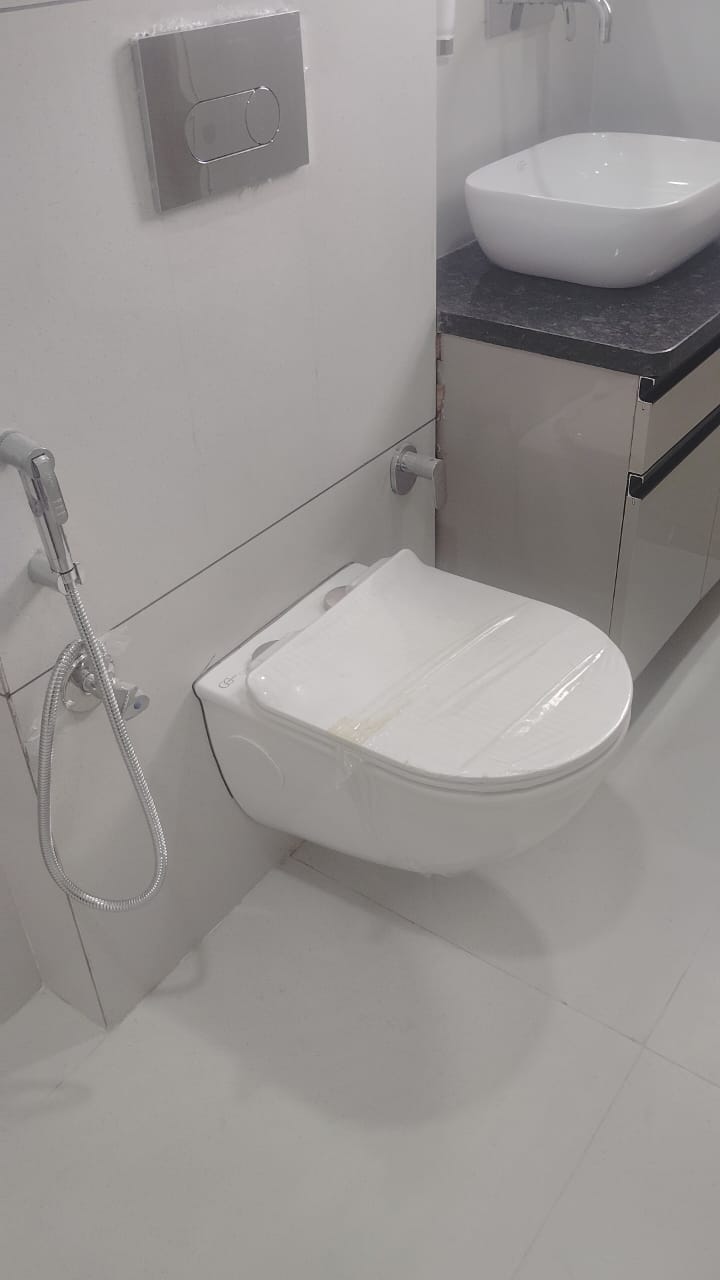 2.5 BHK + Study Room Apartment For Rent in Smart World Orchard