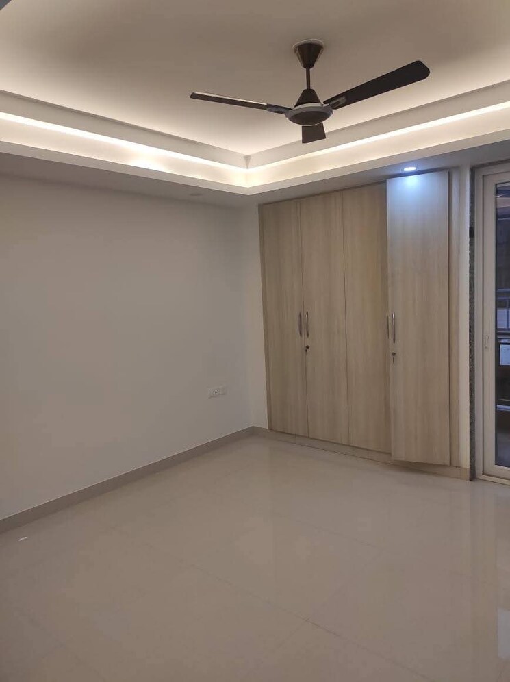 Room, bestech-park-view-spa-next 3 Bedroom 1935 Sq.Ft. Apartment In Sector 67 Gurgaon 9150519