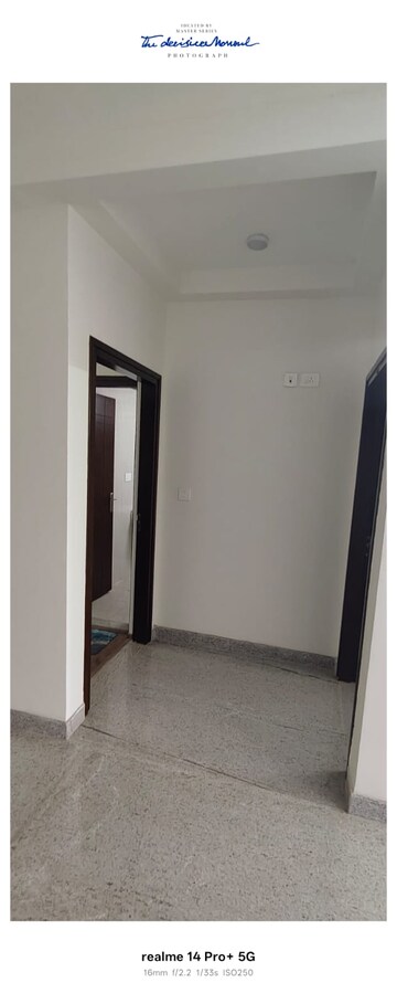 Room in 2 BHK Apartment at Bollineni Bion, Kothaguda – for Rent