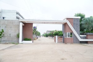  Plot – Exterior View View at Vidhan Sabha Marg - for Sale