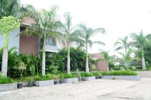  Plot – Exterior View View at Vidhan Sabha Marg - for Sale