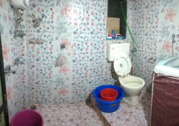 Bathroom in 1 RK Apartment at Dombivli West – for Rent