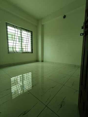 Room in 3 BHK Apartment at Rajarhat – for Sale
