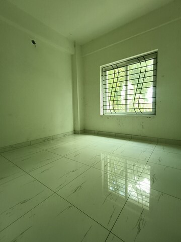 Room in 3 BHK Apartment at Rajarhat – for Sale