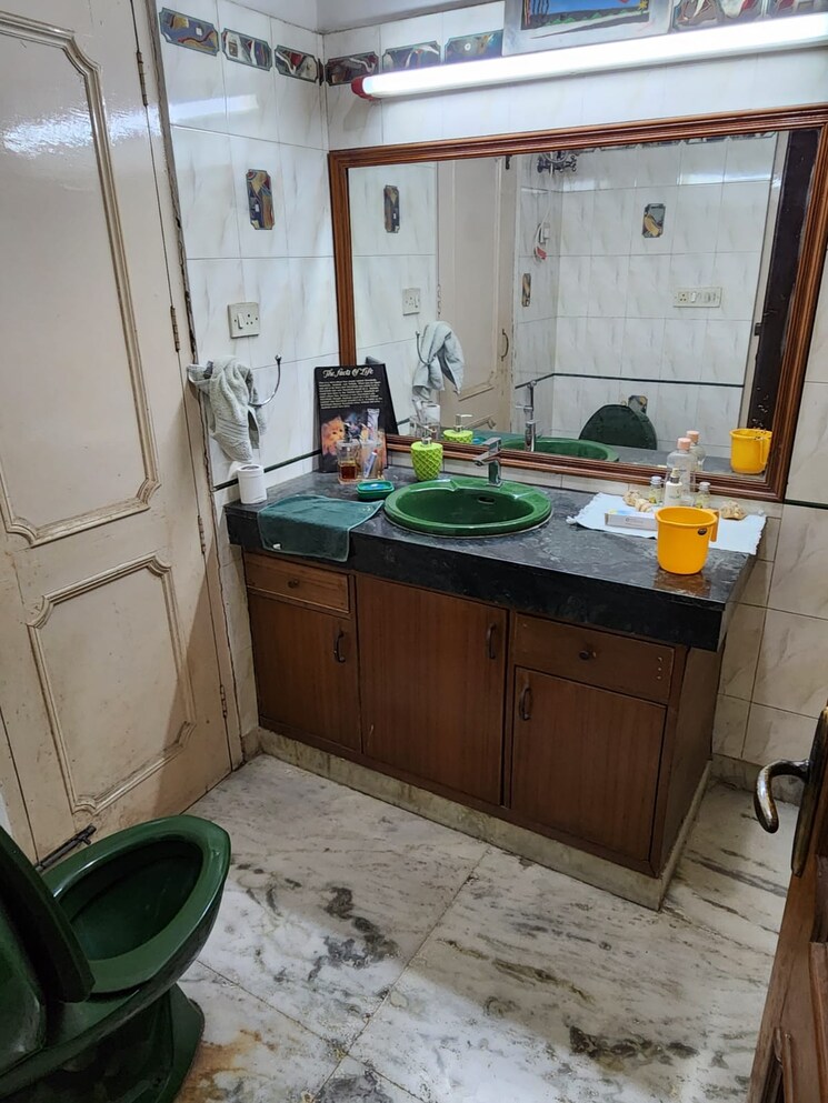 Exterior View, rwa-apartments-sector-50  450 Sq.Mt. Plot In Sector 50 Noida 9150533