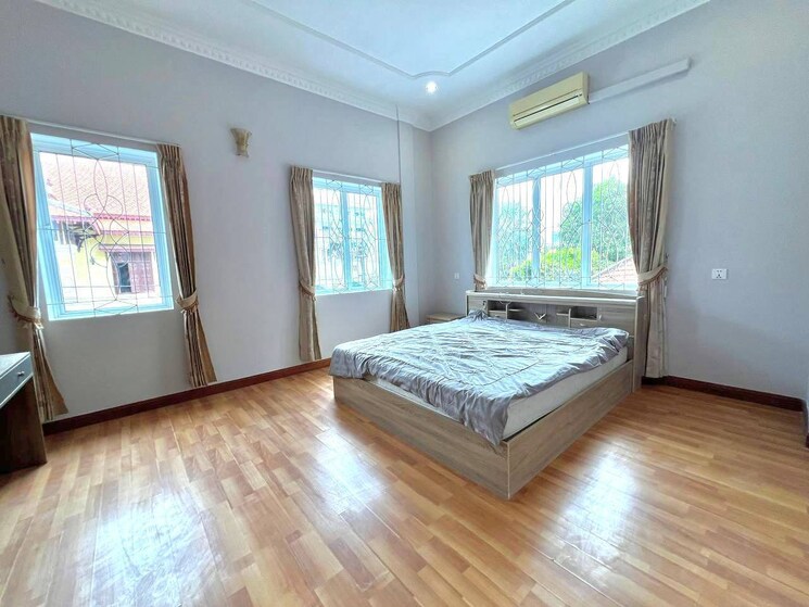 Room, sarjapur 4 Bedroom 3050 Sq.Ft. Villa In Sarjapur Bangalore 9150565