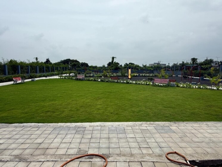 Garden, besa pipla rd  1500 Sq.Ft. Plot In Besa Pipla rd Nagpur 9150577
