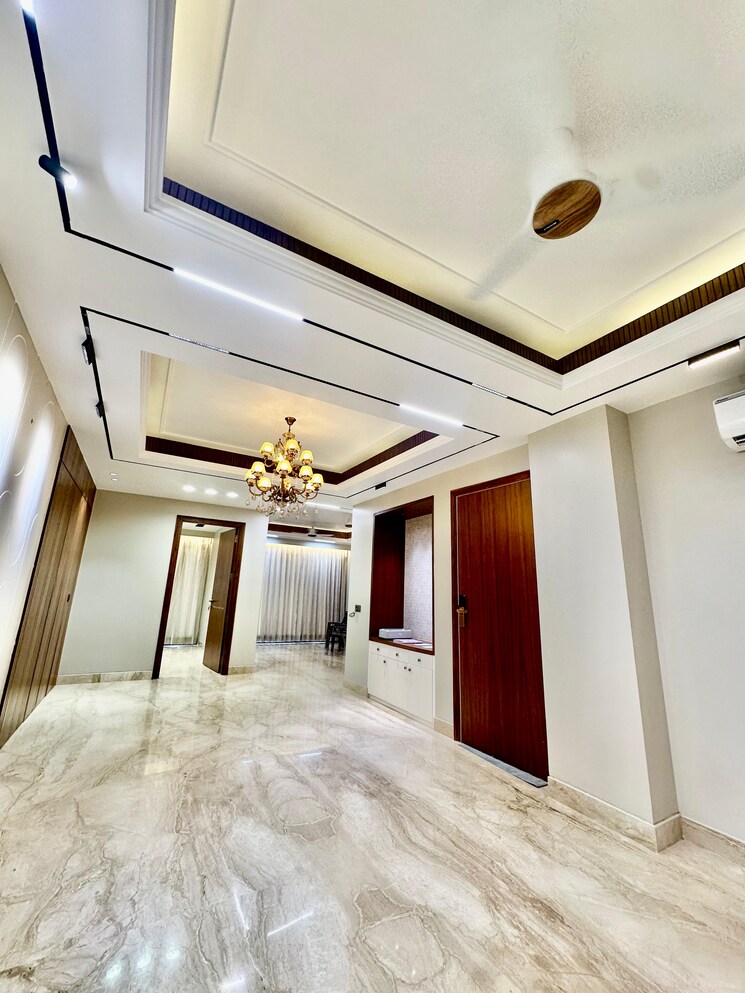 Room, central-park-3-flower-valley 4 Bedroom 300 Sq.Yd. Builder Floor In Sohna Sector 33 Gurgaon 9150587