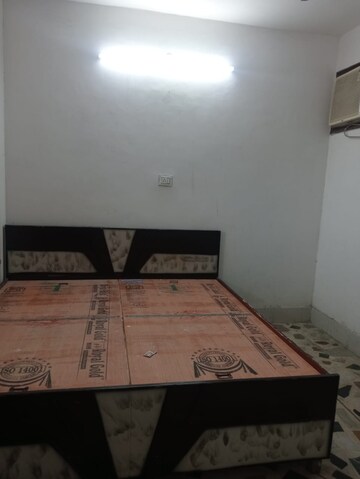 1 RK Independent House For Rent in Sector 26