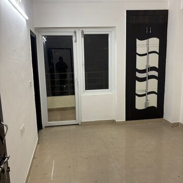 Room in 3 BHK Apartment at Ascent Palm Heights, Raj Nagar Extension – for Rent