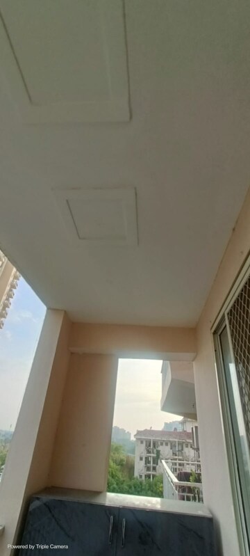 Furnished Amenities in 2 BHK Apartment at Shree Vardhman Green Court, Sector 90 – for Rent