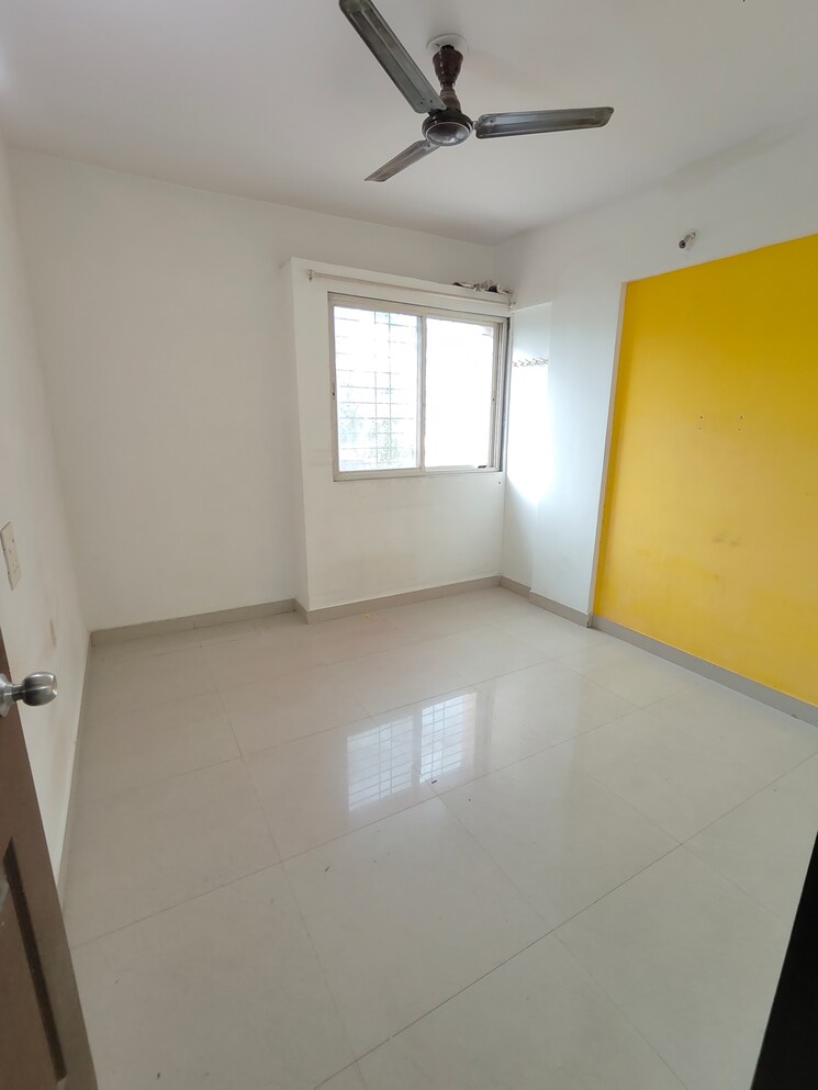 Room, shanti-niketan-wadgaon-sheri 1.5 Bedroom 610 Sq.Ft. Apartment In Wadgaon Sheri Pune 9150666