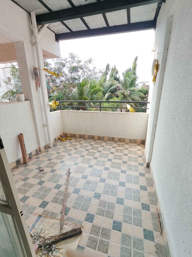 Balcony, shanti-niketan-wadgaon-sheri 1.5 Bedroom 610 Sq.Ft. Apartment In Wadgaon Sheri Pune 9150666