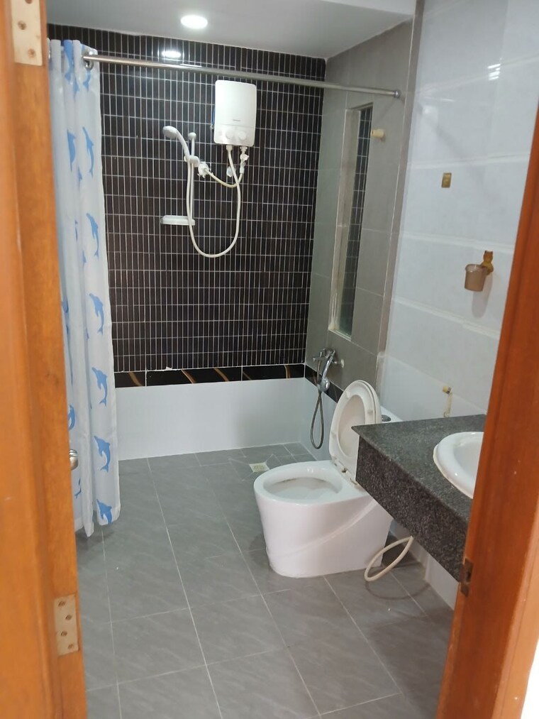 Bathroom, sarjapur 4 Bedroom 3050 Sq.Ft. Villa In Sarjapur Bangalore 9150645