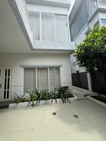 Balcony in 4 BHK Villa at Sarjapur – for Sale