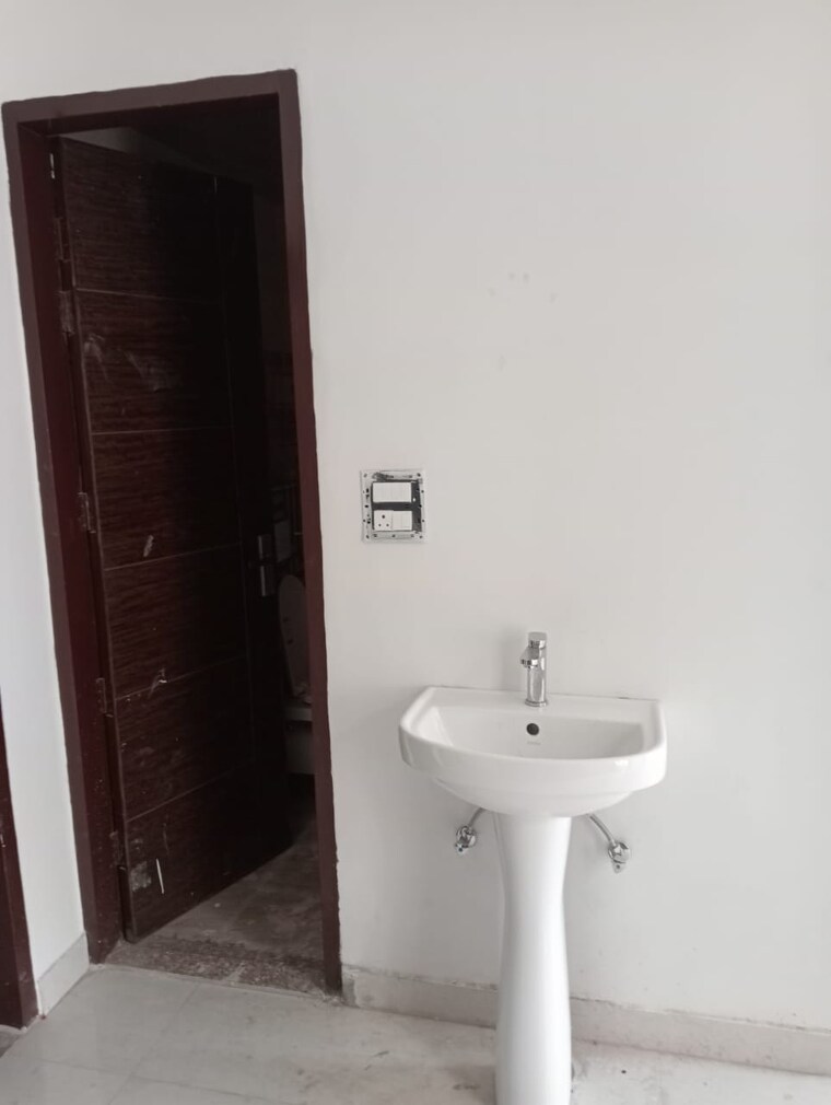 Bathroom, gmada-eco-city 2 Bedroom 900 Sq.Ft. Independent House In North Mullanpur Chandigarh 9150723