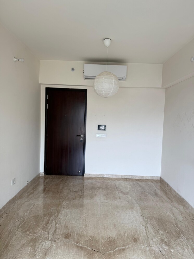 Room, lnt-veridian 2 Bedroom 650 Sq.Ft. Apartment In Powai Mumbai 9150773
