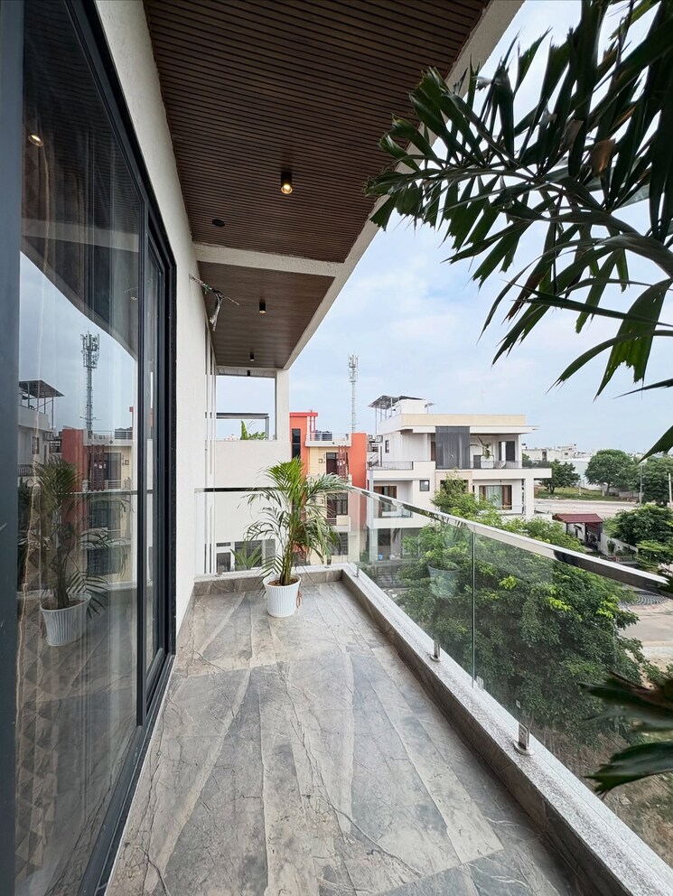 Balcony, sarjapur 4 Bedroom 3050 Sq.Ft. Villa In Sarjapur Bangalore 9150754