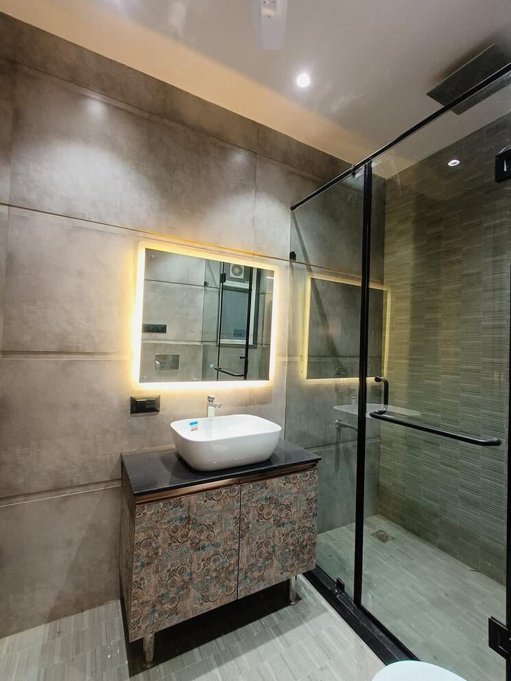 Bathroom, emaar-digi-homes 2 Bedroom 802 Sq.Ft. Apartment In Sector 62 Gurgaon 9150771