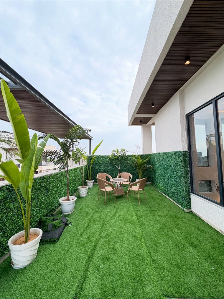 Garden, sarjapur 4 Bedroom 3050 Sq.Ft. Villa In Sarjapur Bangalore 9150781