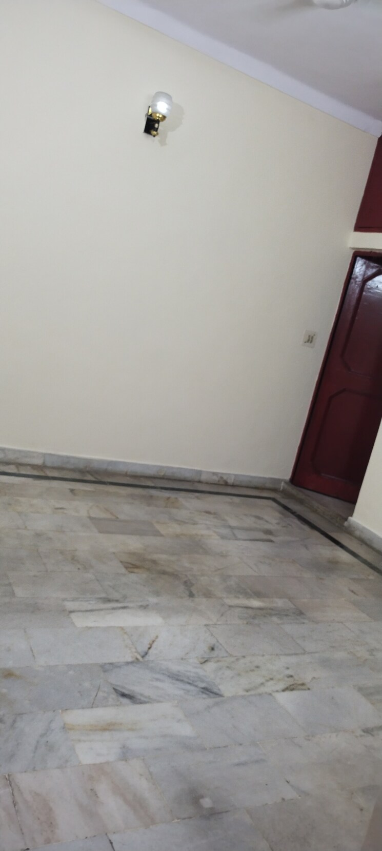 Room, mayur vihar phase 1 2 Bedroom 750 Sq.Ft. Builder Floor In Mayur Vihar Phase 1 Delhi 9150847