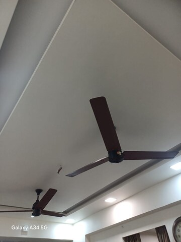 Furnished Amenities in 2 BHK Apartment at Kopar Khairane – for Sale