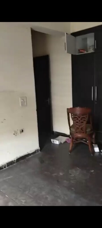 Furnished Amenities in 2 BHK Apartment at Galaxy North Avenue, Gaur City 1 – for Sale