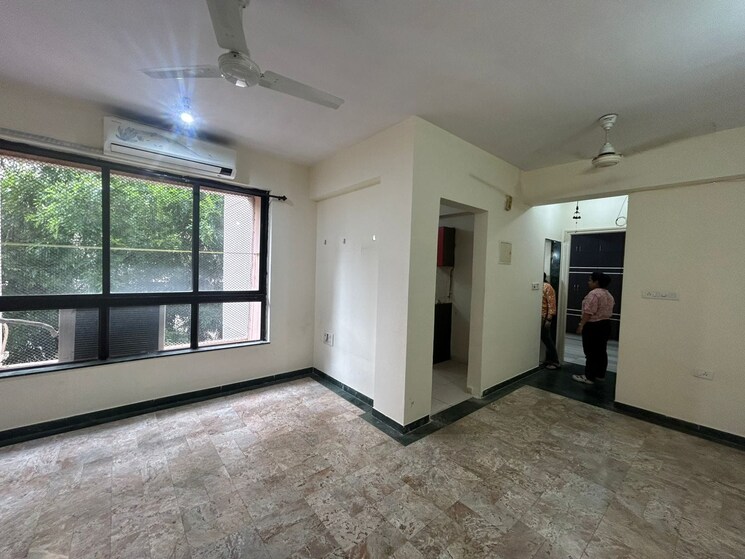 Room, bhagwati-belmont 2 Bedroom 610 Sq.Ft. Apartment In Haware City Thane 9150864