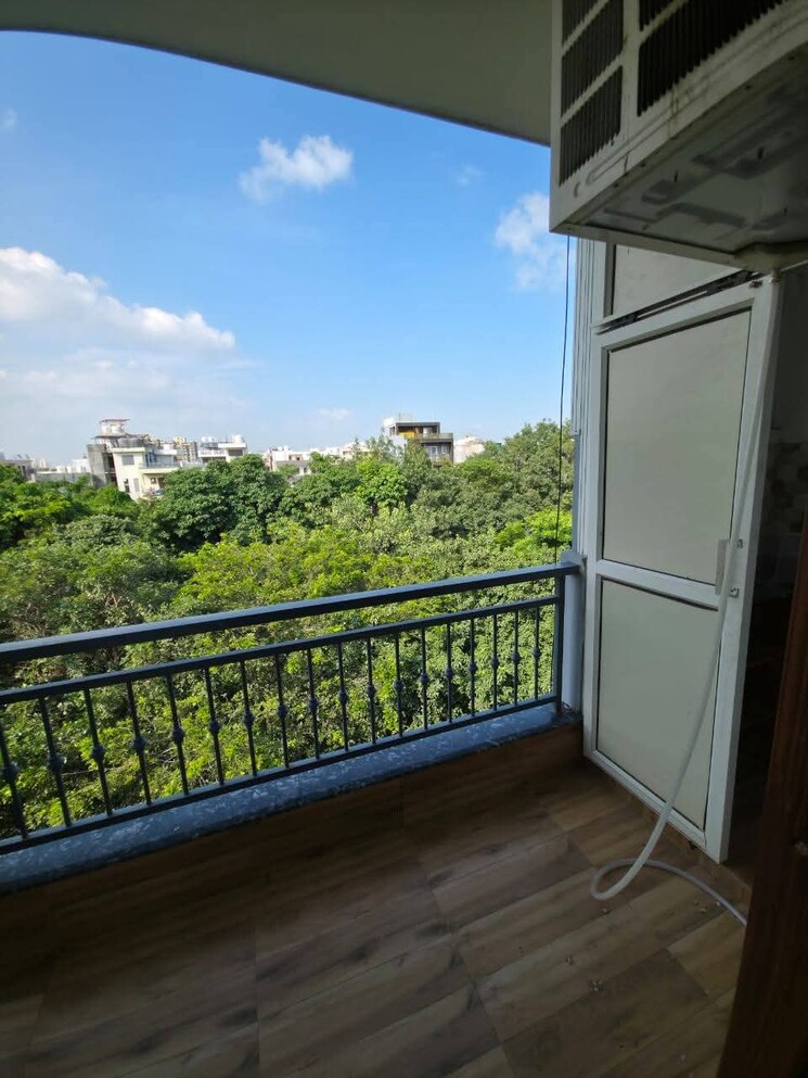 Balcony, dhoot-time-residency 4 Bedroom 2297 Sq.Ft. Apartment In Sector 63 Gurgaon 9150962