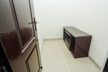 Furnished Amenities in 2.5 BHK Apartment at Stellar Jeevan, Sector 1 Greater Noida – for Sale