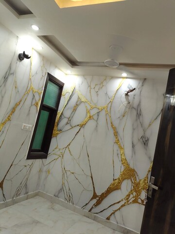 Bathroom in 2 BHK Builder Floor at Dwarka Mor – for Rent