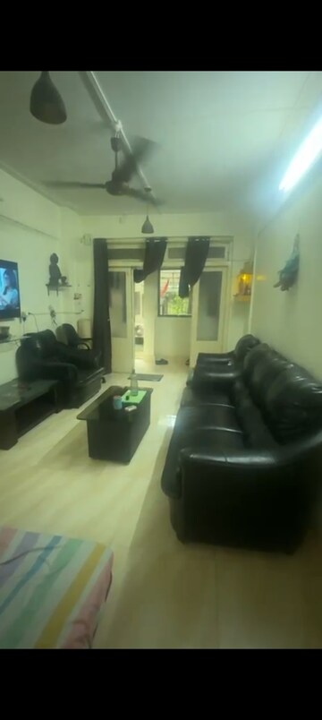 2 BHK Apartment For Rent in Devchhaya Apartments, Goregaon West