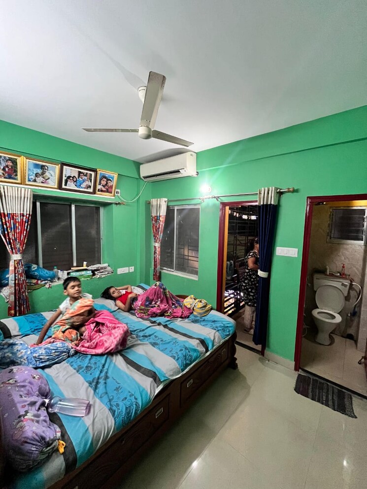 Bedroom, new alipore 3 Bedroom 1250 Sq.Ft. Builder Floor In New Alipore Kolkata 9151023