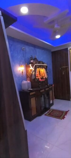 Room in 3 BHK Builder Floor at Shakti Khand 2 – for Sale
