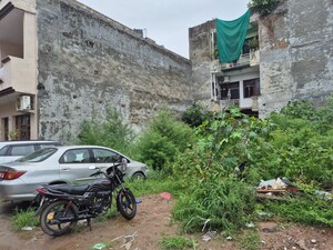  Plot For Sale in Dhakoli