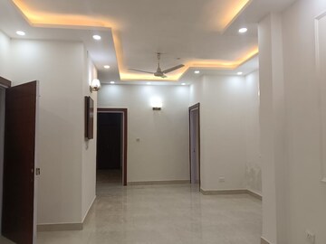 Room in 3 BHK Apartment at Godrej Meridien, Sector 106 – for Rent