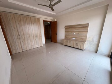 Room in 3 BHK Apartment at Godrej Meridien, Sector 106 – for Rent
