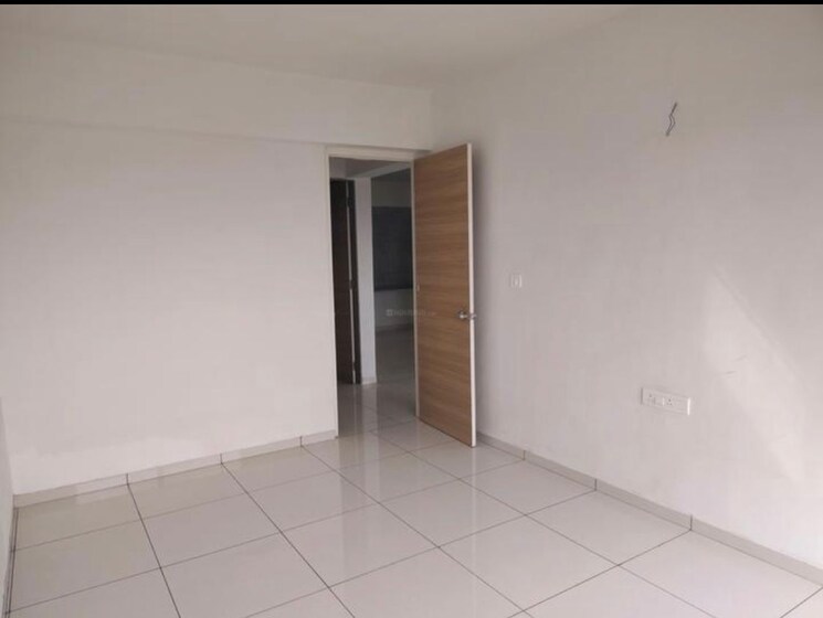 Room, ghuma 3 Bedroom 1500 Sq.Ft. Apartment In Ghuma Ahmedabad 9151083