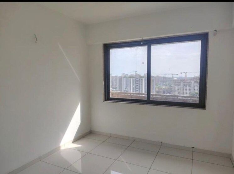 Room, ghuma 3 Bedroom 1500 Sq.Ft. Apartment In Ghuma Ahmedabad 9151083