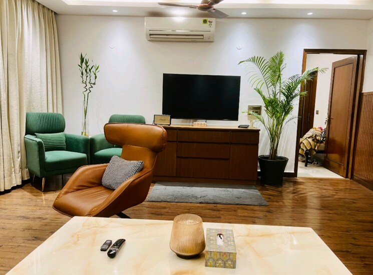 Living Room, greater kailash ii 3 Bedroom 258 Sq.Ft. Builder Floor In Greater Kailash ii Delhi 9151123