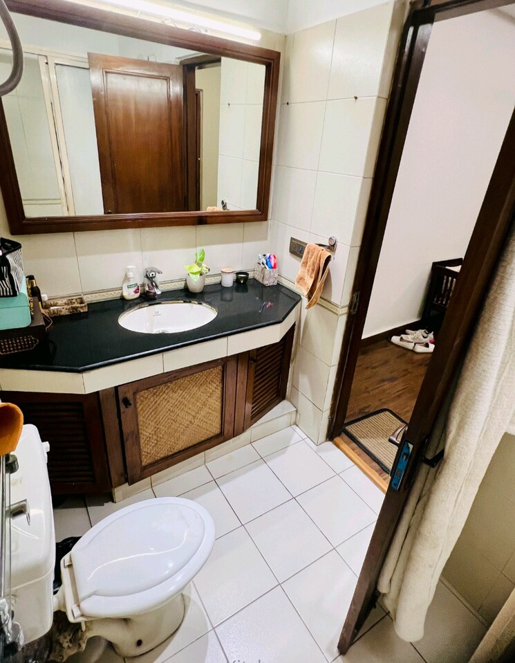 Kitchen, greater kailash ii 3 Bedroom 258 Sq.Ft. Builder Floor In Greater Kailash ii Delhi 9151123