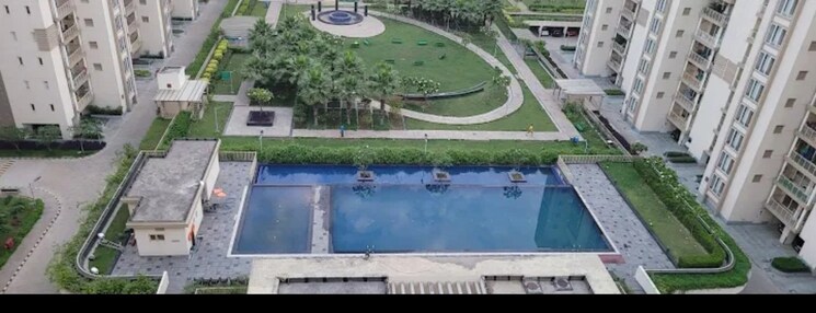 Swimming Pool, emaar-gurgaon-greens 3 Bedroom 1650 Sq.Ft. Apartment In Sector 102 Gurgaon 9151126