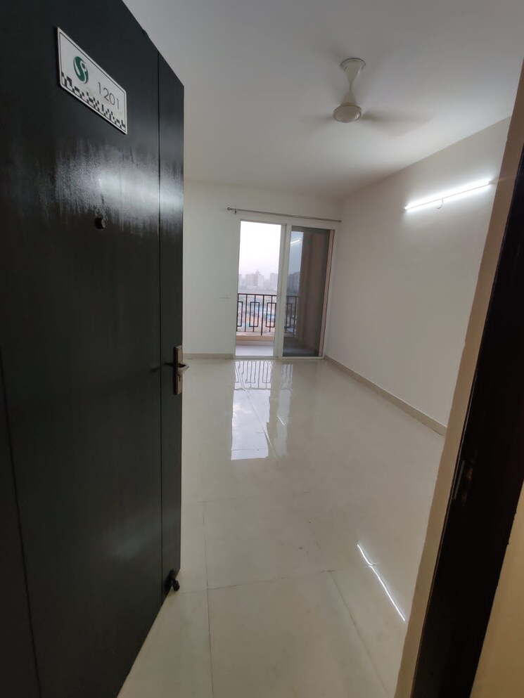 Room, signature-global-orchard-avenue 2 Bedroom 900 Sq.Ft. Apartment In Sector 93 Gurgaon 9151138