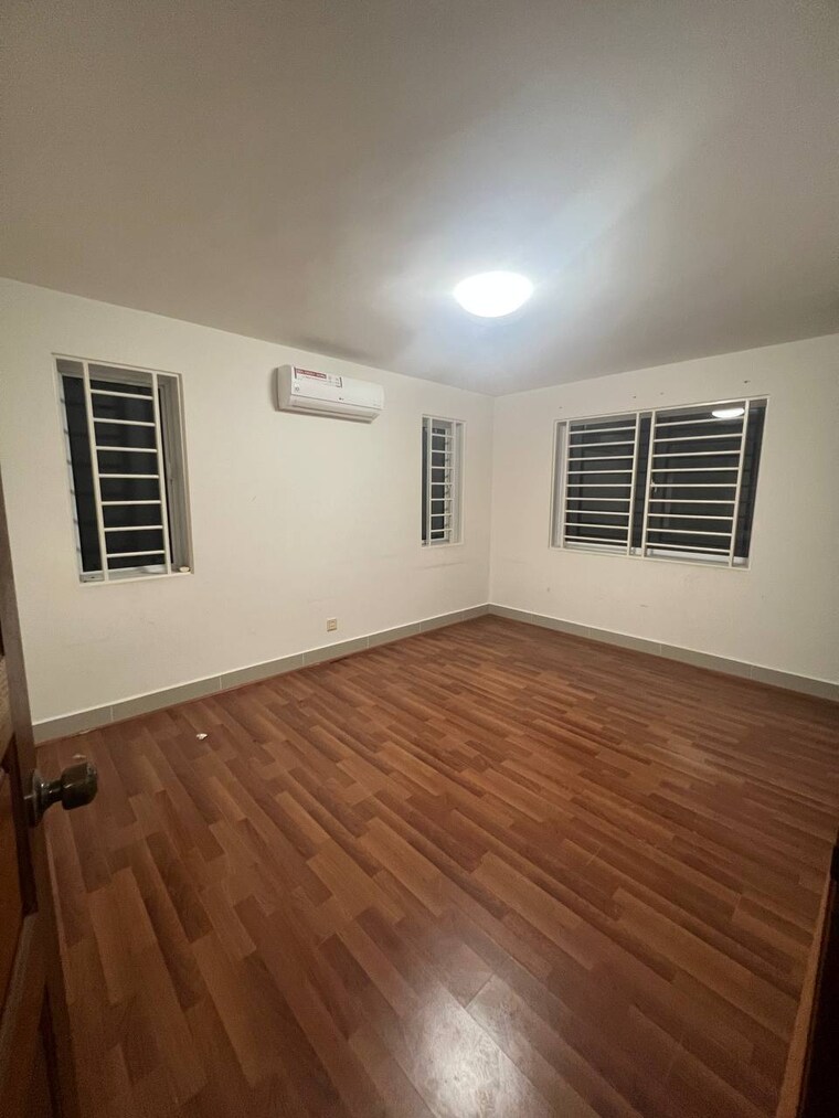 Room, sarjapur 4 Bedroom 3050 Sq.Ft. Villa In Sarjapur Bangalore 9151141