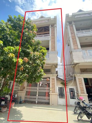 4 BHK Villa – Exterior View View at Sarjapur - for Sale
