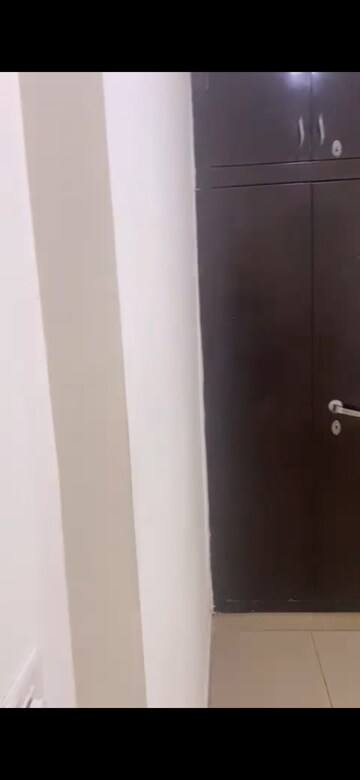 Furnished Amenities in 3 BHK Apartment at Gaur City 1st Avenue, Sector 4 Greater Noida – for Rent