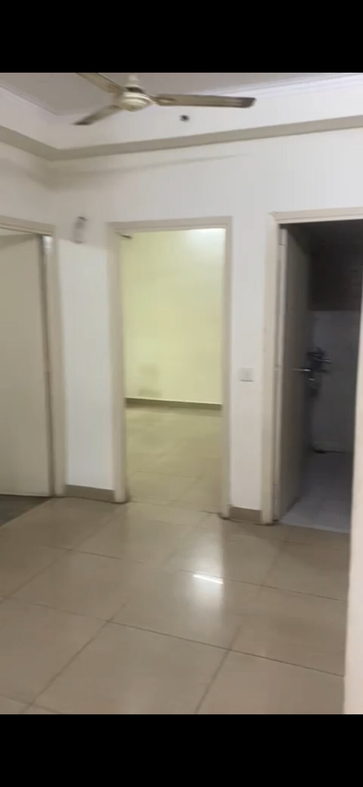 undefined, gaur-city-1st-avenue 3 Bedroom 1470 Sq.Ft. Apartment In Sector 4 Greater Noida Greater Noida 9151168