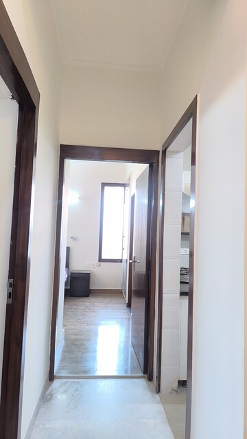 Building Lobby in 3 BHK Apartment at Joy kunj Apartment, Sector 56 – for Rent