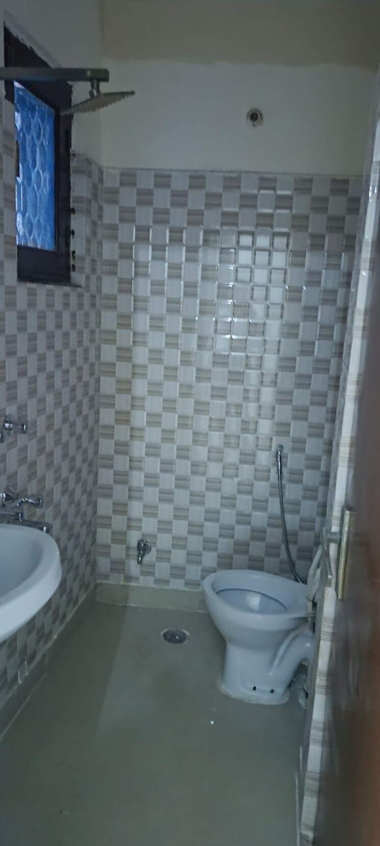 Bathroom, saket 2 Bedroom 750 Sq.Ft. Builder Floor In Saket Delhi 9151198